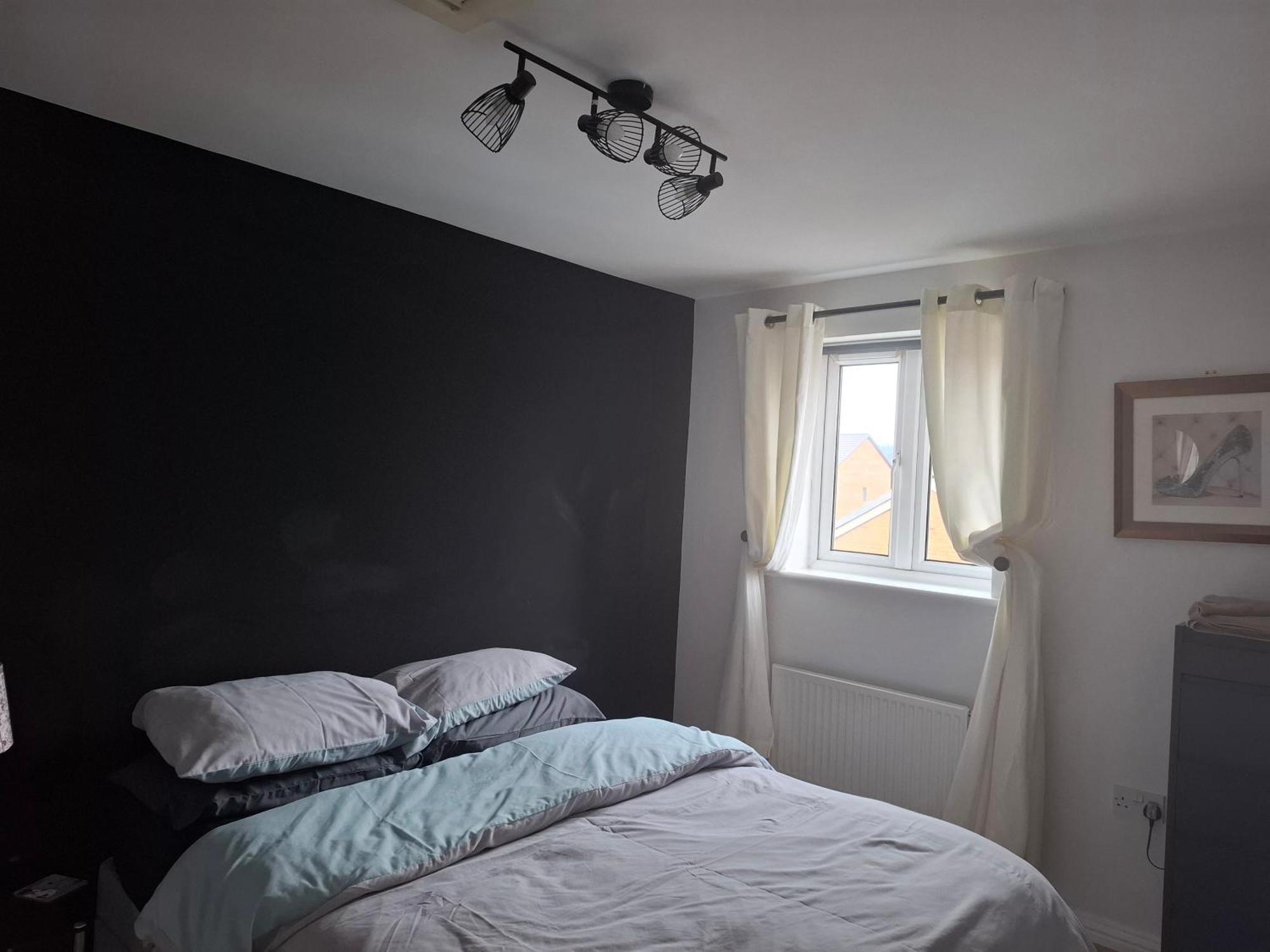 Driftmark Beachfront Location Aberavon Beach Sea Views Large Driveway Parking Private Site Fibre Optic Wi Fi Port Talbot Dış mekan fotoğraf